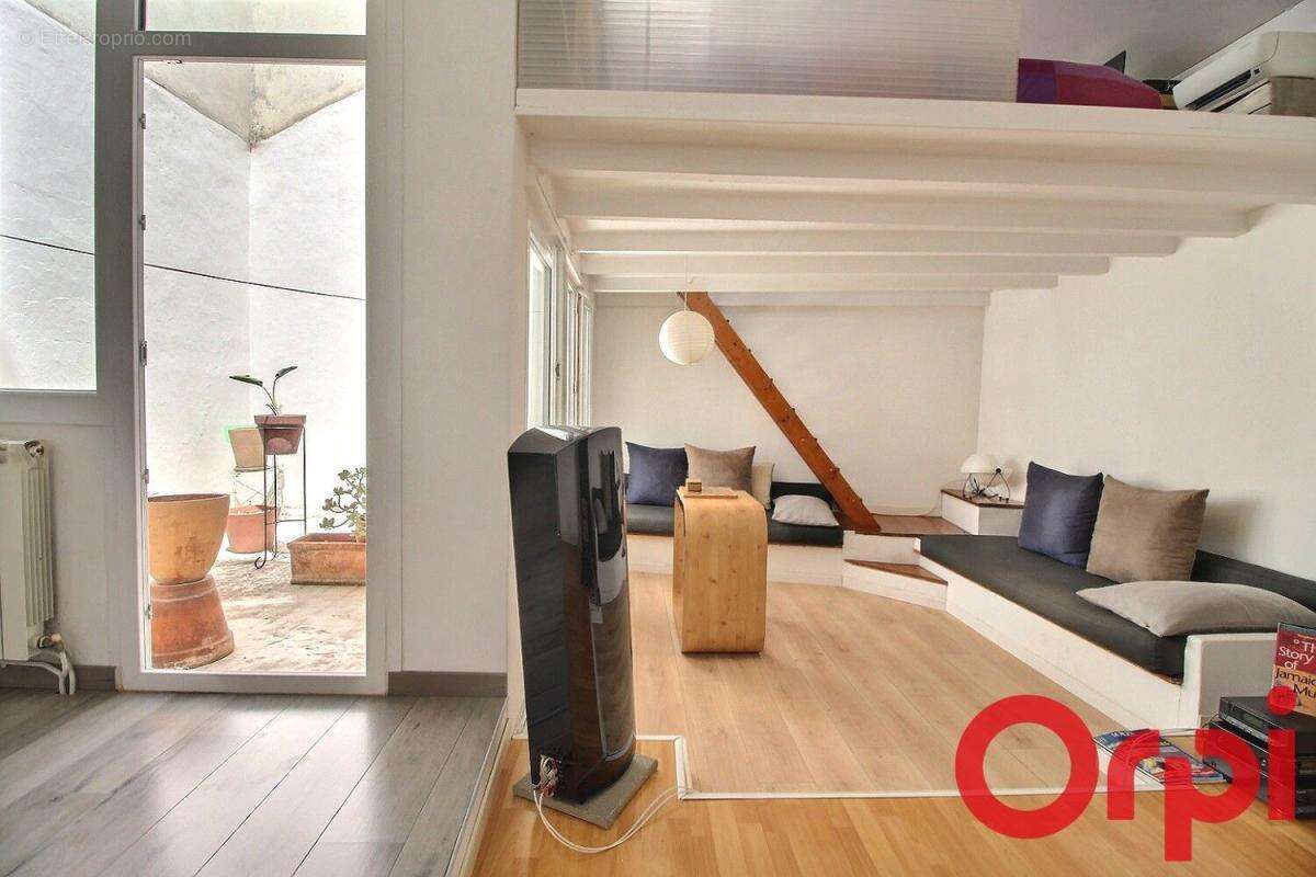 Commerce à MARSEILLE-5E