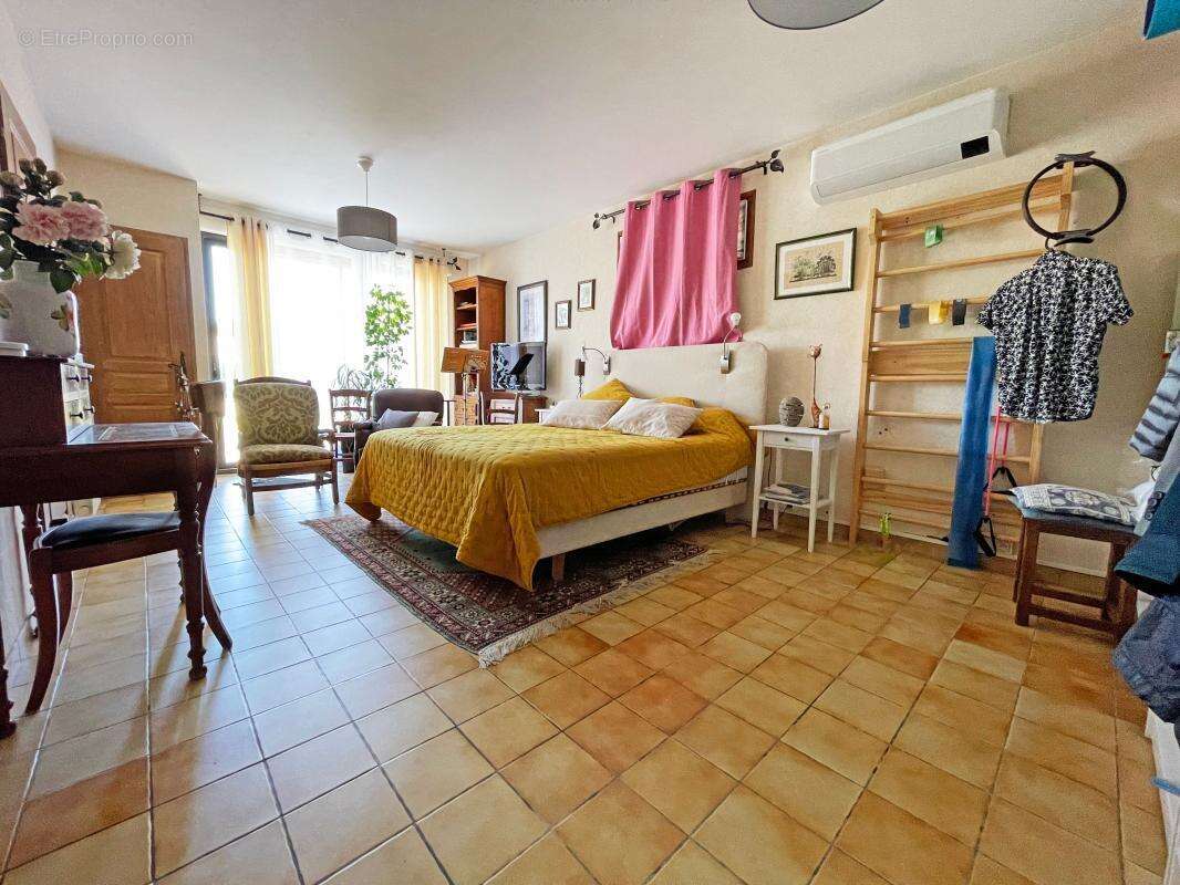 Maison à MARSAC-SUR-L'ISLE