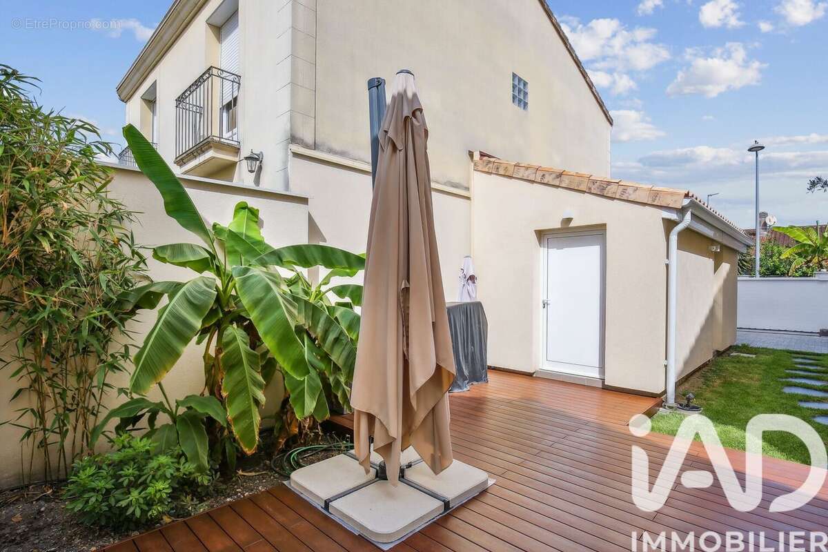 Photo 3 - Maison à LE BOUSCAT
