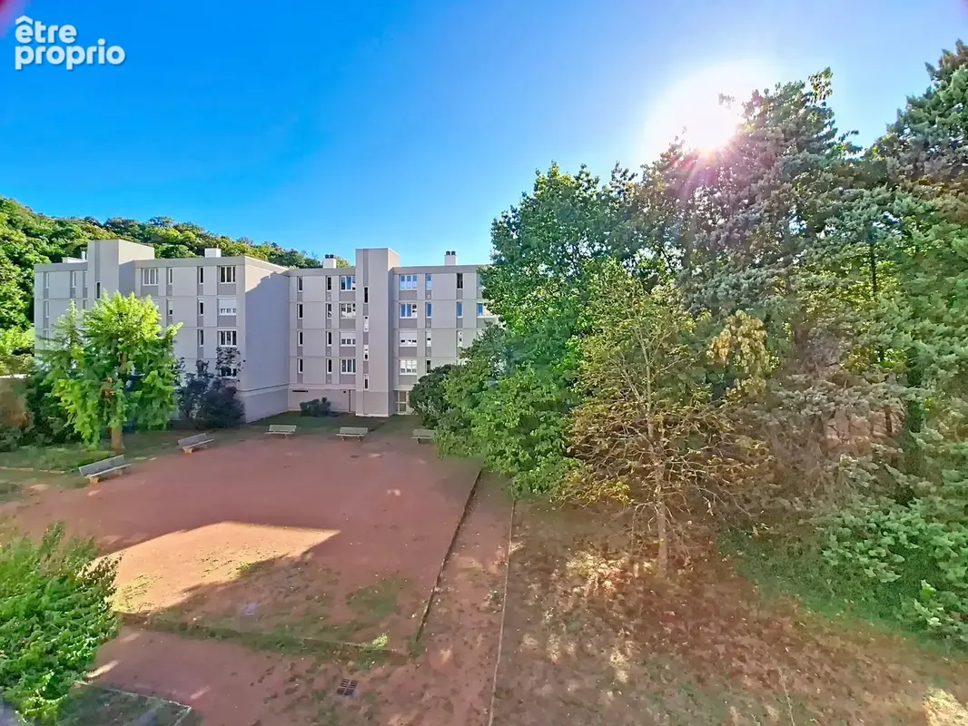 Cuire le Bas vers l'hôtel Lyon Métropole / quais Clémenceau - photo 13