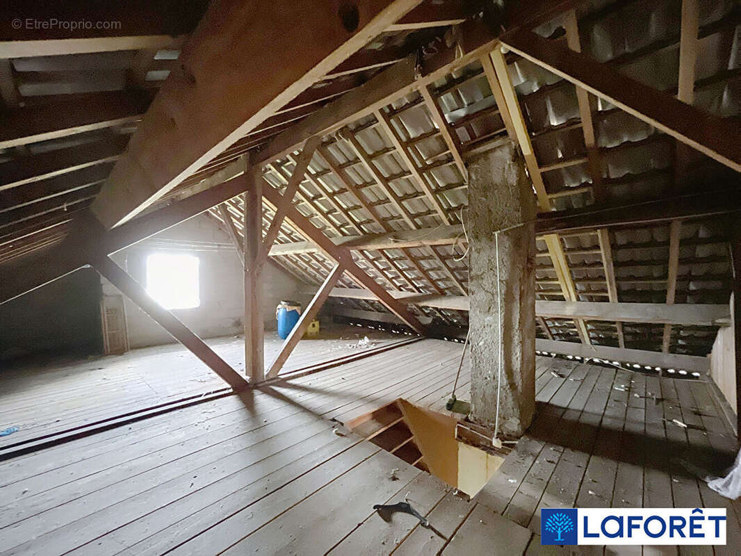 Maison à SAULX-LE-DUC