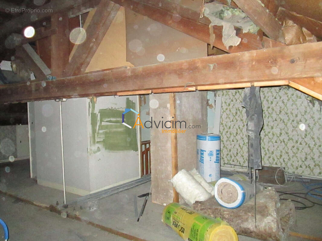 Appartement à LUXEUIL-LES-BAINS