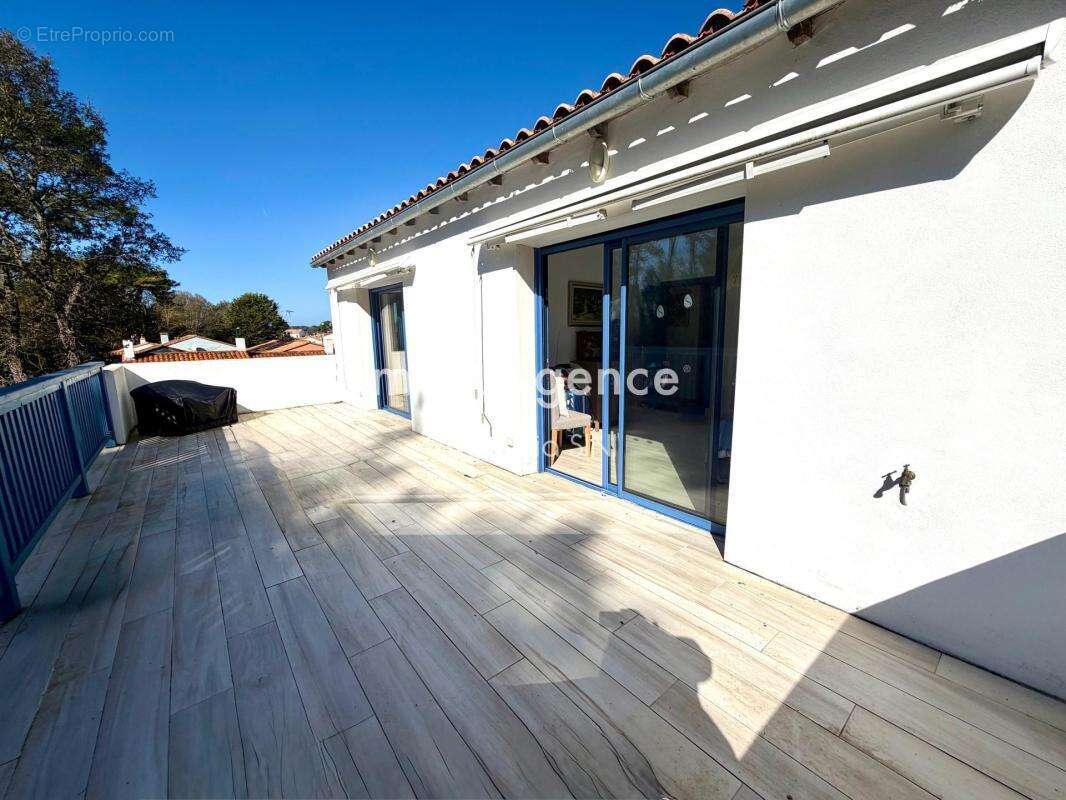 Maison à LONGEVILLE-SUR-MER