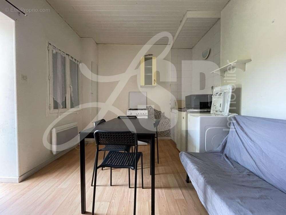 T2 Duplex loué - Appartement à FONTAINE