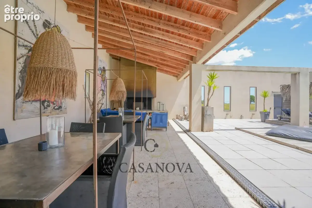 Mas Camarguais de 250 m² sur 2.6 hectares de terrain proche de Montpellier - photo 8