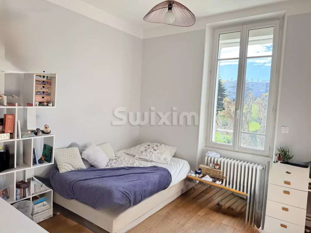 Maison à MONTELIMAR