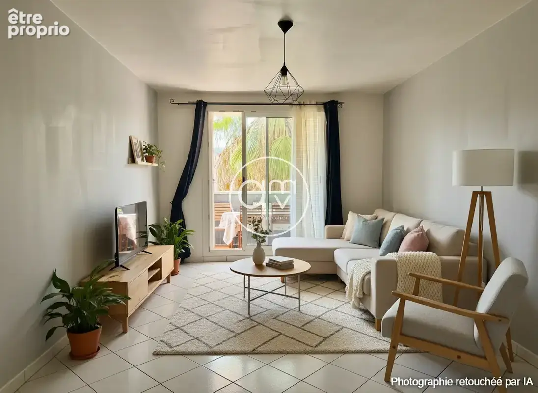 Photo Appartement à Hyeres au prix de 169 500€
