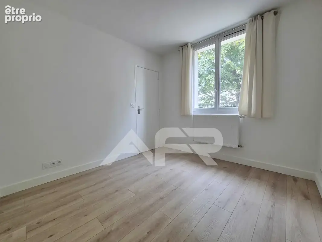 3 pièces 2 chambres a chatou - photo 9