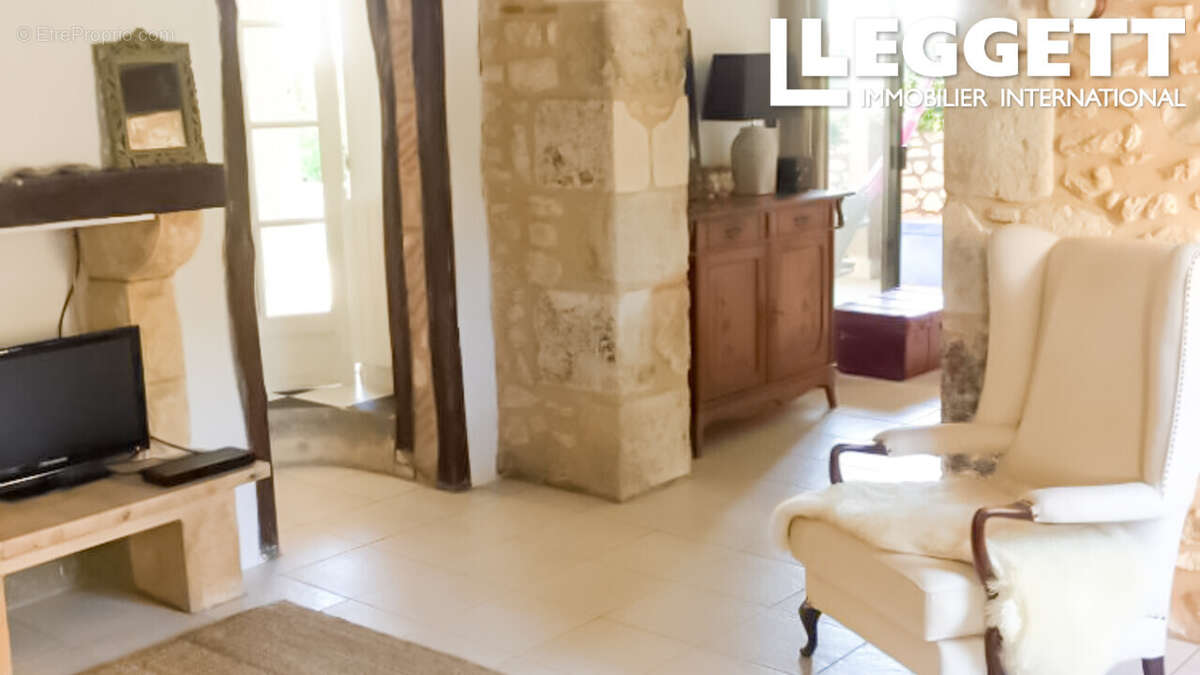 Maison à SAUSSIGNAC