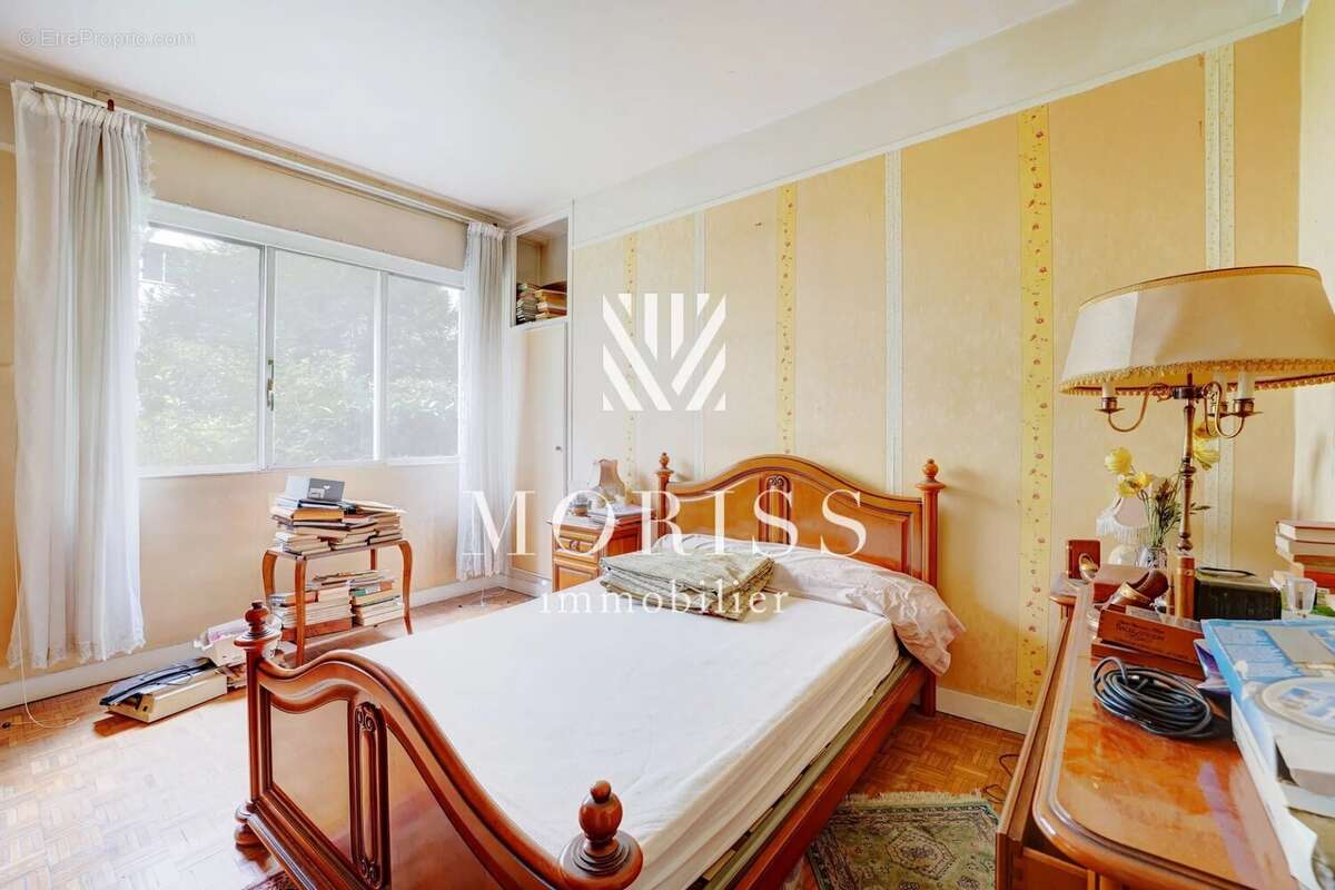 PARIS XVII - Ternes: Appartement 100m2 - 3 pièces 2 chambres - photo 5