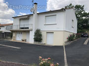 Maison à LES HERBIERS