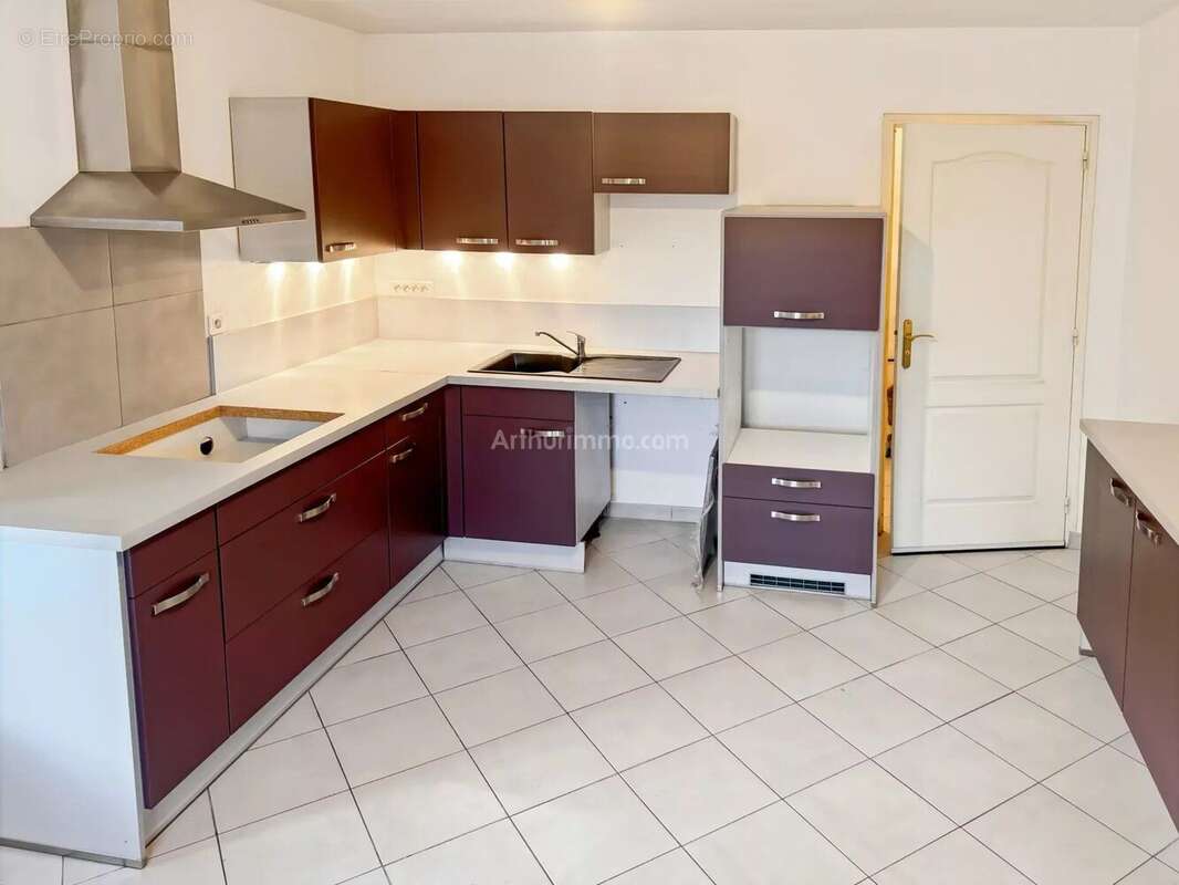 Appartement à THORIGNY-SUR-MARNE