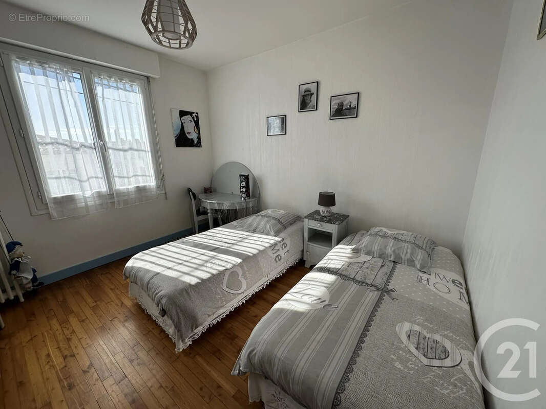 Maison 162 m² à Royan  - photo 6