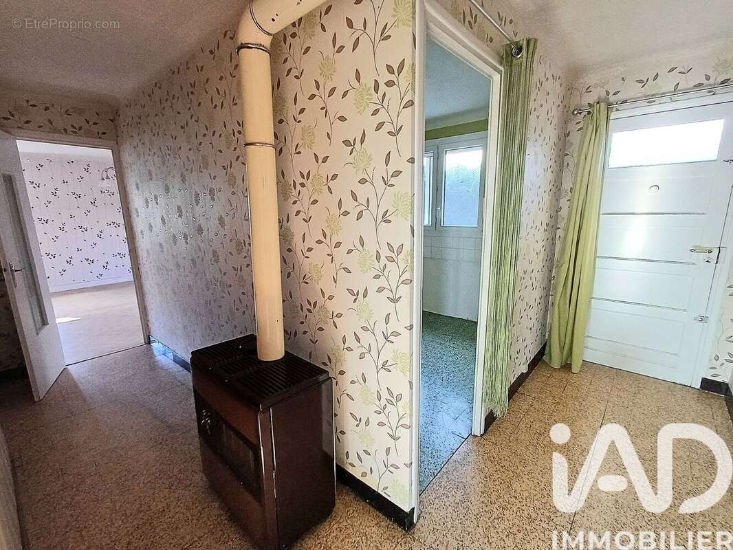 Photo 6 - Maison à SAINT-MARTIN-LA-PLAINE