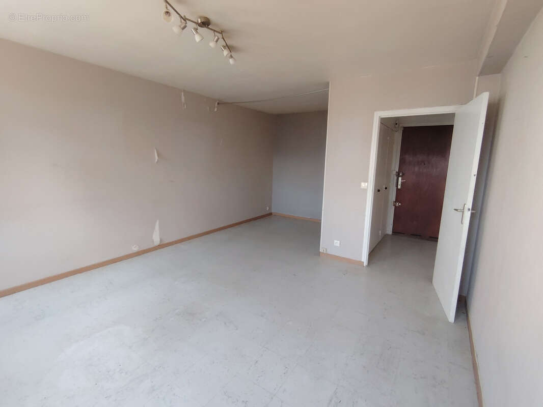 Appartement à HEROUVILLE-SAINT-CLAIR