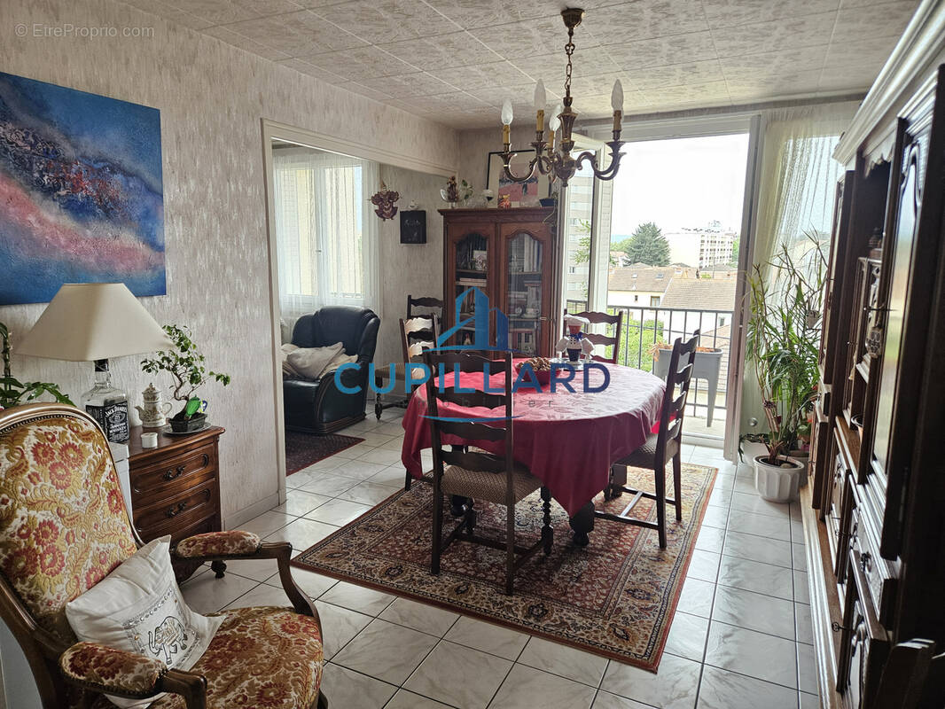 Appartement à ROANNE