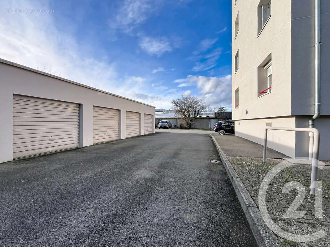 Appartement à PONT-EVEQUE