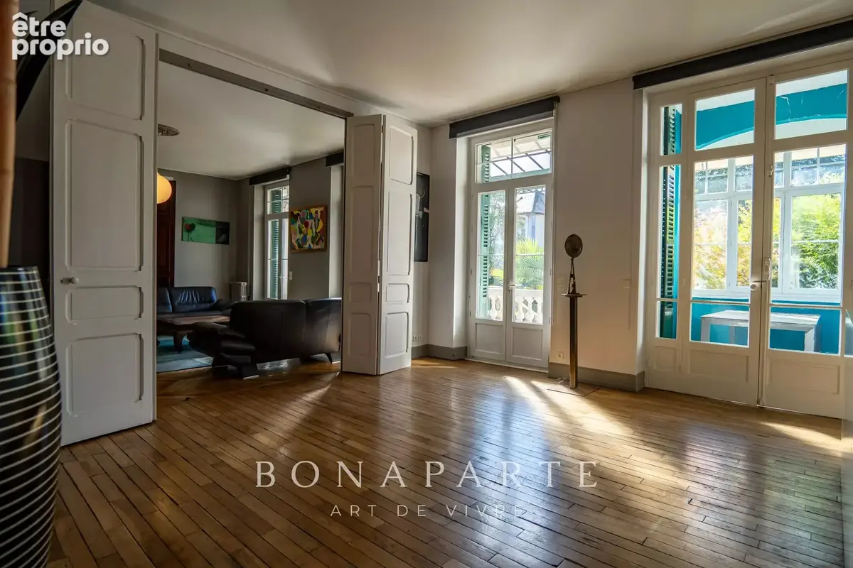 Pau - hypercentre - appartement bourgeois - photo 3