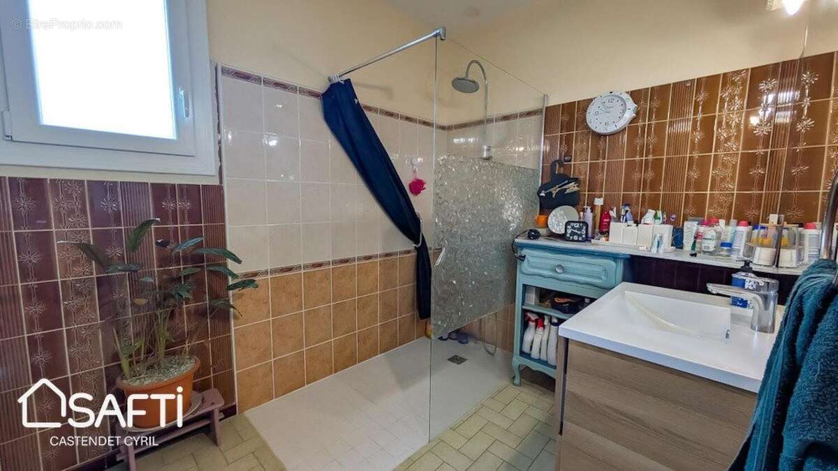 Photo 9 - Maison à SAINTE-COLOMBE-EN-BRUILHOIS