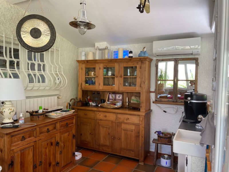 Dpt Tarn (81), à vendre PUYLAURENS maison P9 de 260 m² - Terrain de 5 571,00 m² - photo 17