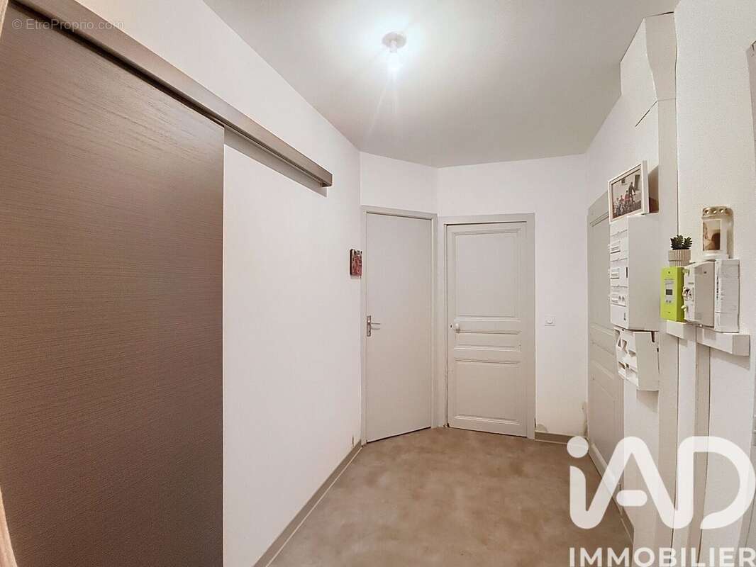 Photo 8 - Appartement à VILLENEUVE-LES-BEZIERS
