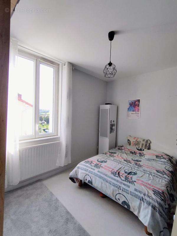 Maison à ROCHE-LA-MOLIERE