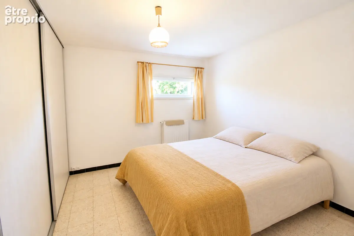 Maison de campagne avec 2 logements, piscine et jardin - photo 11