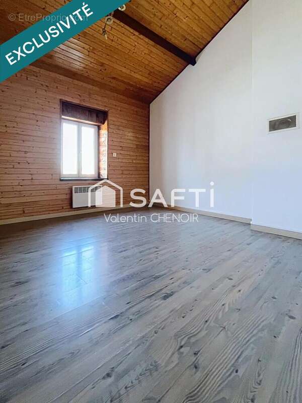 Photo 2 - Maison à PONT-SAINT-MARTIN