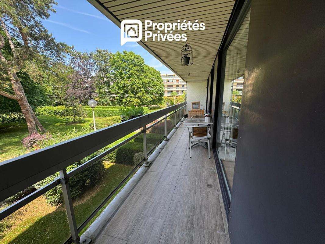 Appartement à VERSAILLES