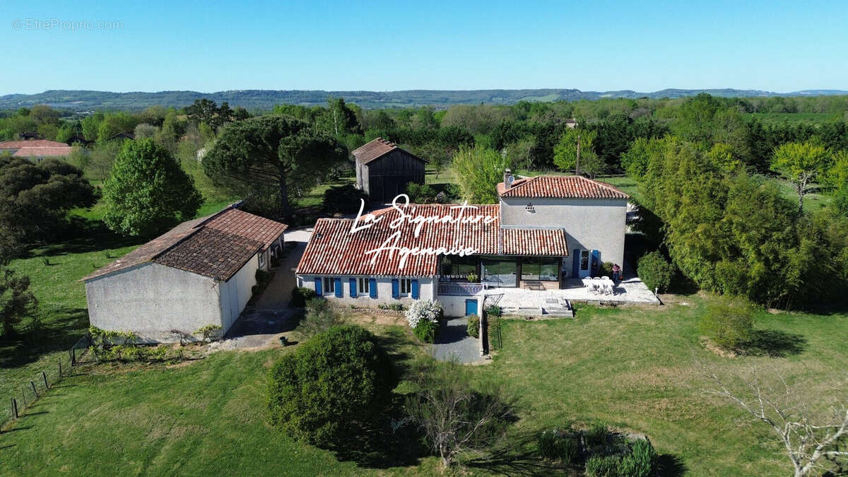 Maison à SAINT-SARDOS