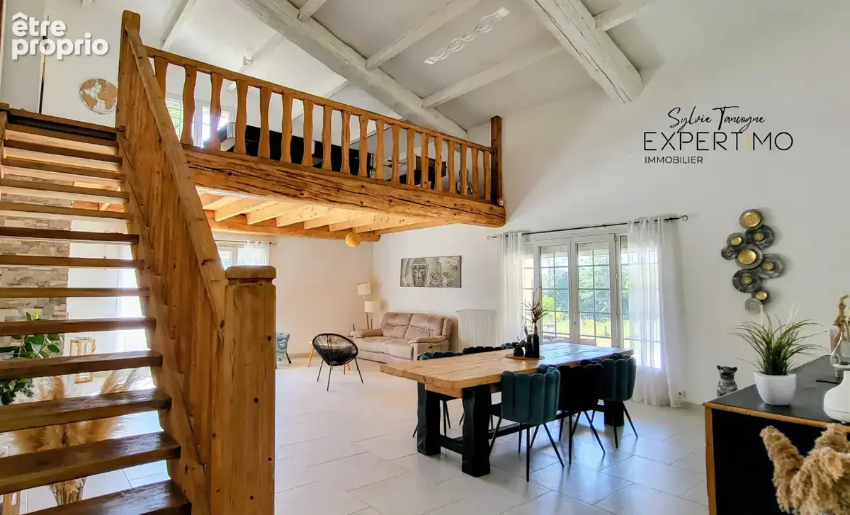 Propriété aux portes de Montpellier sur plus de 8640 m2 de terrain. - photo 6
