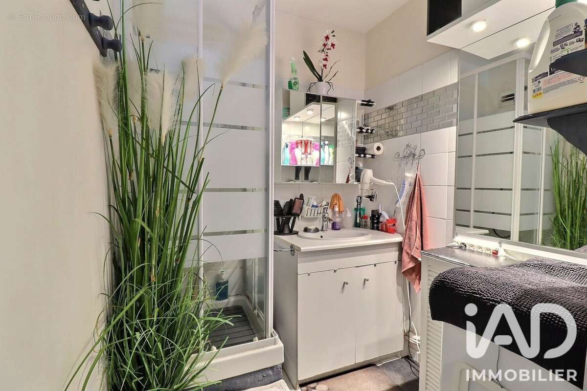 Photo 6 - Appartement à VITROLLES