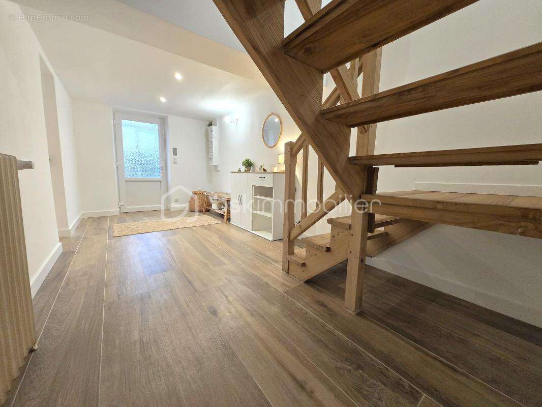 Maison à PLOUER-SUR-RANCE