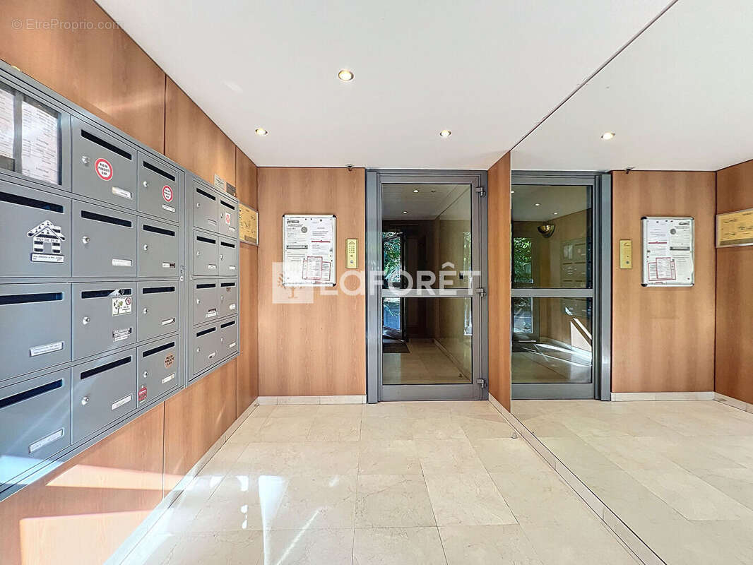 Appartement à MOISSY-CRAMAYEL