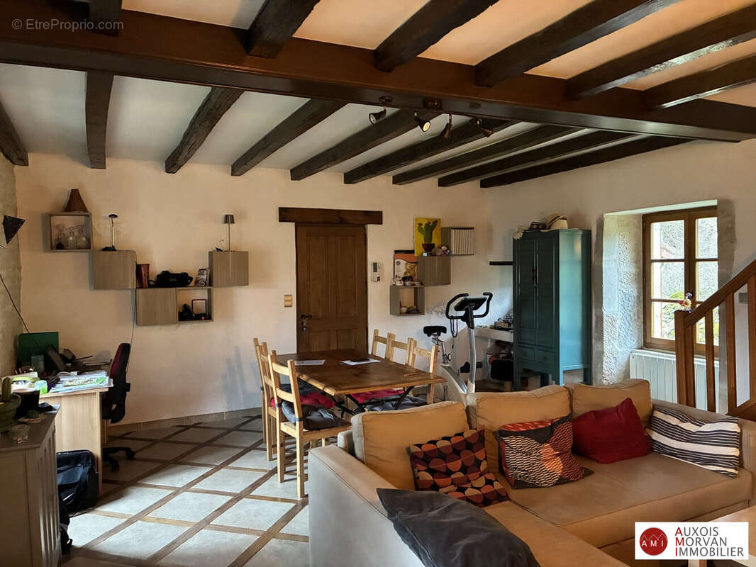 Maison à VENAREY-LES-LAUMES