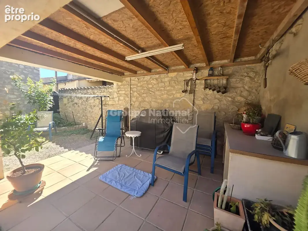Vinon-sur-verdon ancienne grange entièrement rénovée avec jardin et grand garage - photo 8