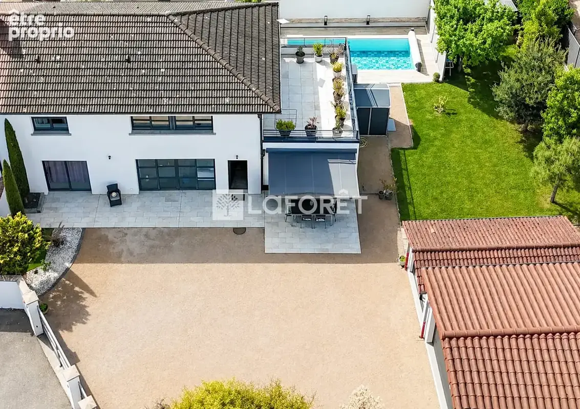 Villa Bourg En Bresse 6 pièces 150 m2 - photo 2