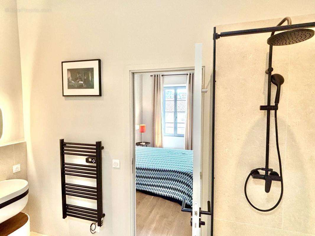 Appartement à VALBONNE