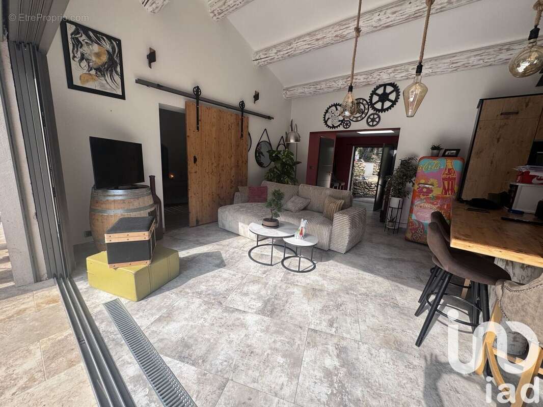 Photo 8 - Maison à ROGNES