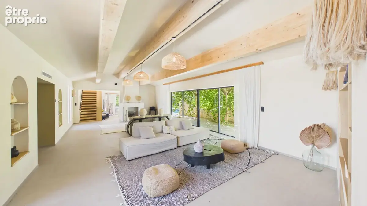 Eygalières , L' oliveraie d'Eygalières , domaine contemporain d'environ 635 m² sur près de 2 hectares avec vue Alpilles, piscine - photo 9