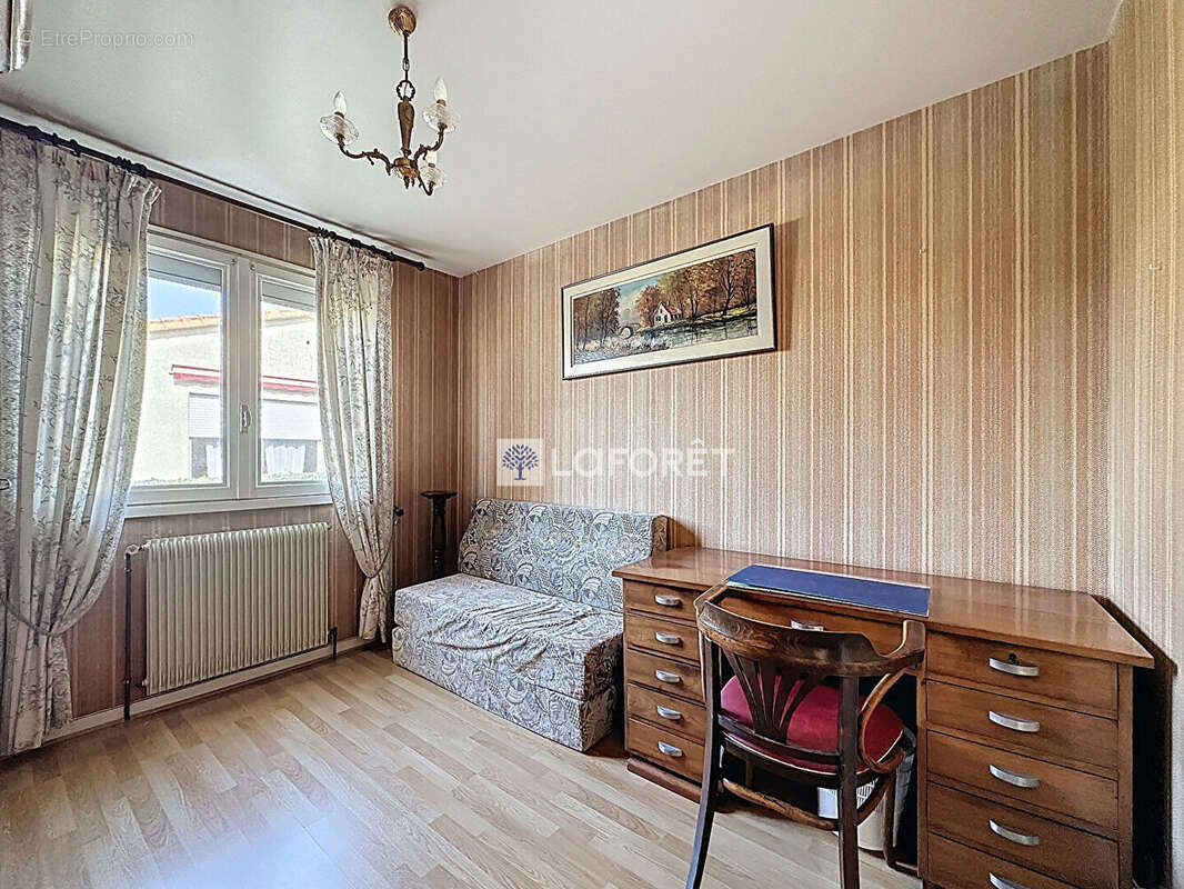 Maison Chatillon Sur Thouet 4 pièces - photo 13