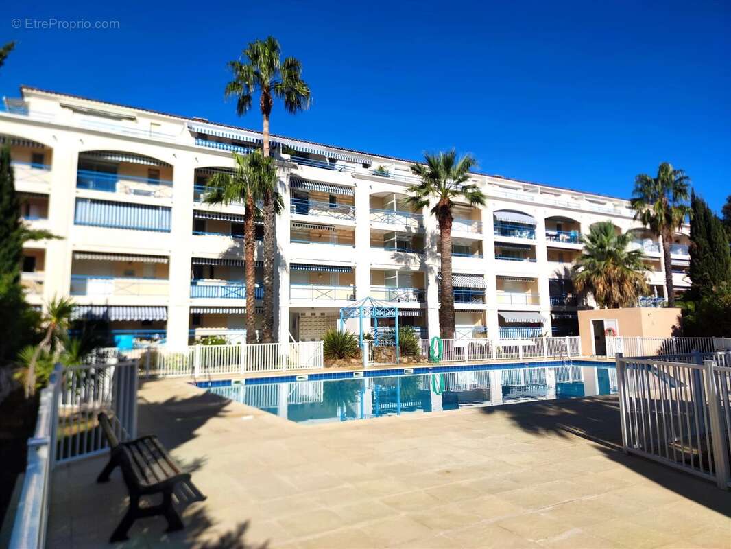 Appartement à LE LAVANDOU