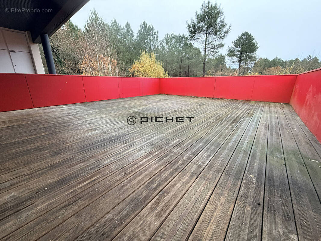 Appartement à SAINT-JEAN-D&#039;ILLAC