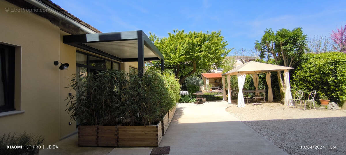 Maison à VAISON-LA-ROMAINE