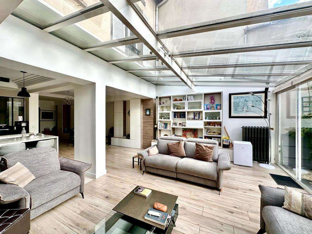 Maison à FONTENAY-SOUS-BOIS