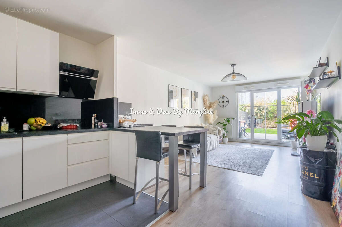 Appartement à MAISONS-ALFORT