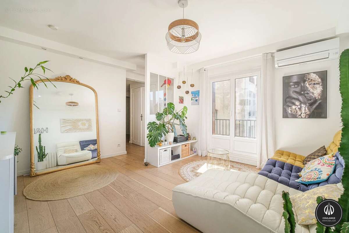 Appartement à MARSEILLE-8E