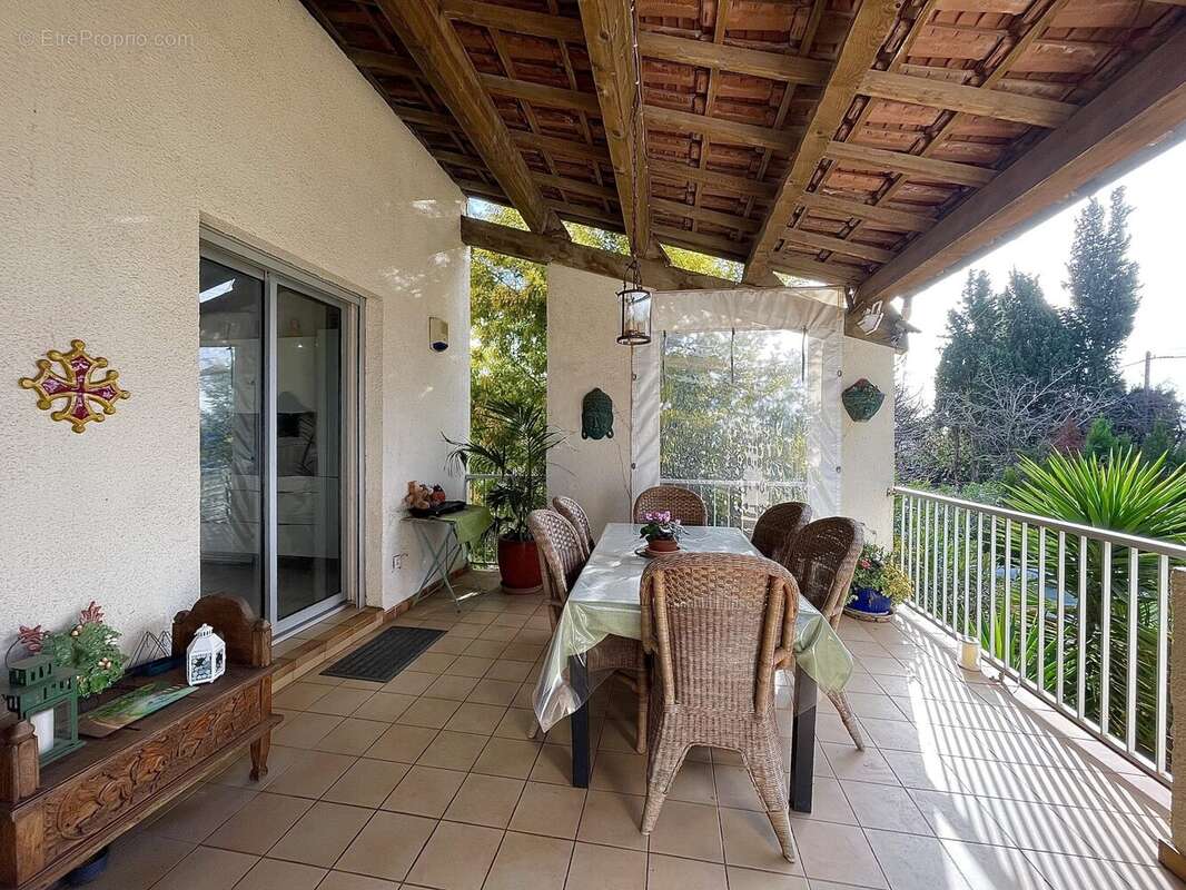 Maison à VILLENEUVE-LES-BEZIERS