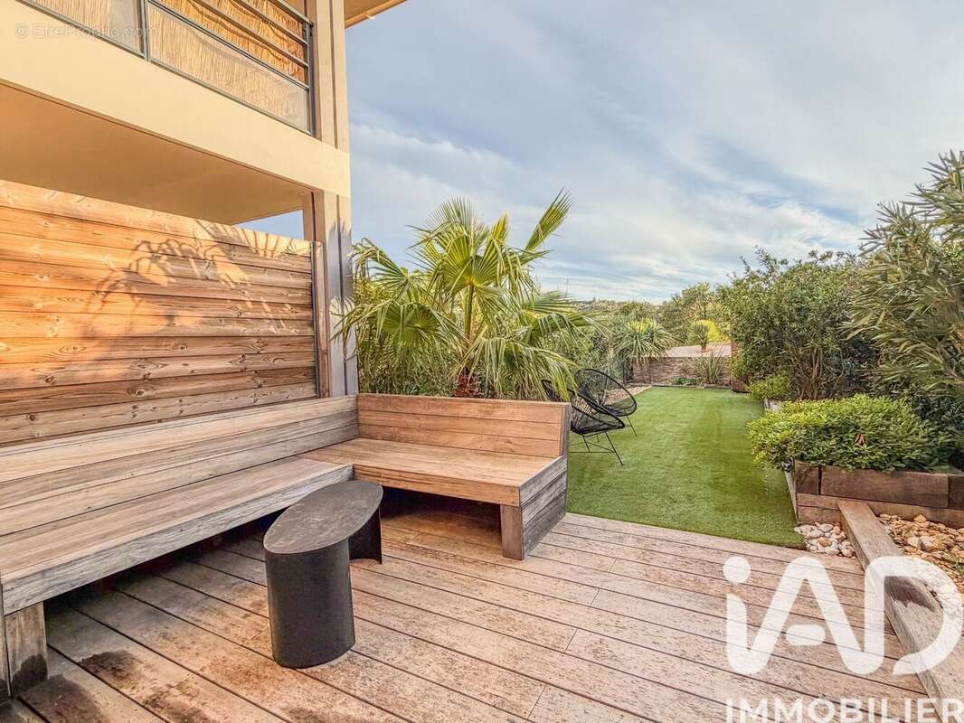 Photo 6 - Maison à ROQUEBRUNE-SUR-ARGENS