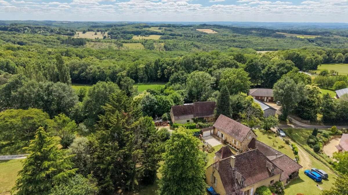 EXCLUSIVITE - Cadre de vie paisible pour cette belle et spacieus - photo 5